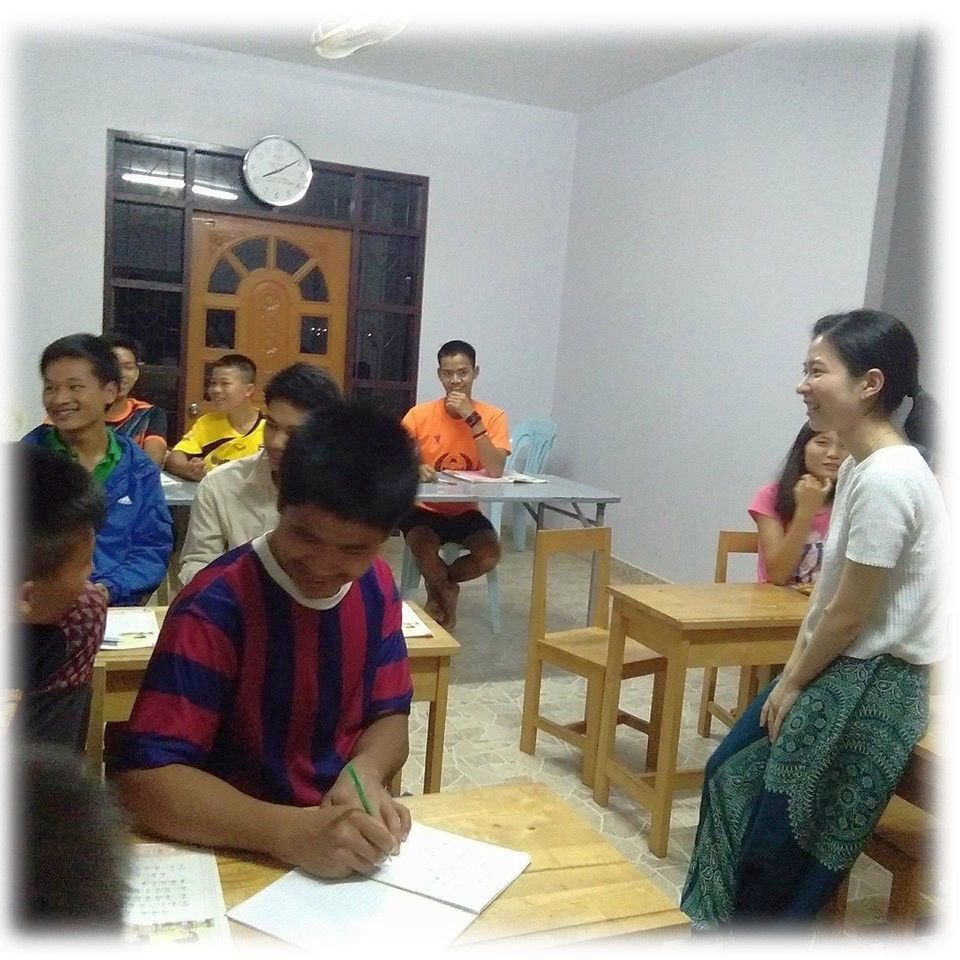 Lydia教孩子學中文