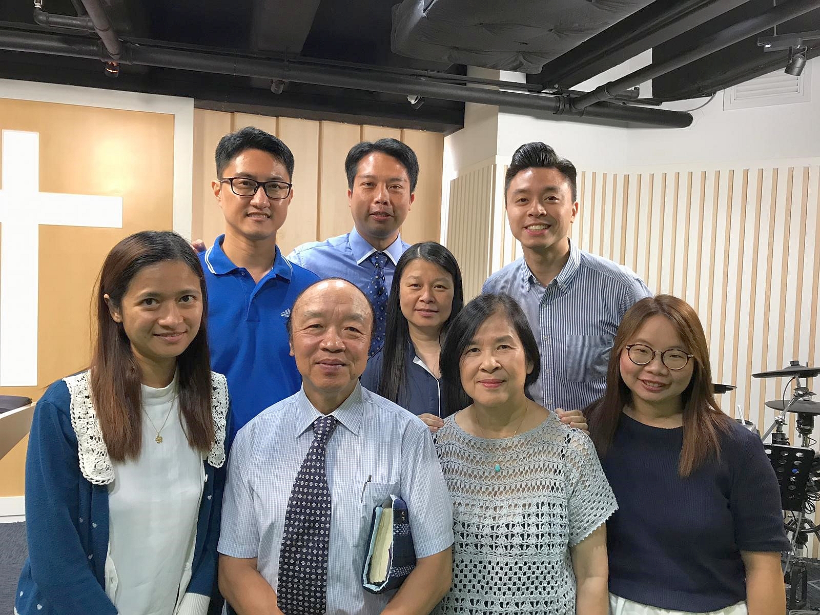 紅磡、大埔基督徒會堂聯合聚會 與事奉團隊合照